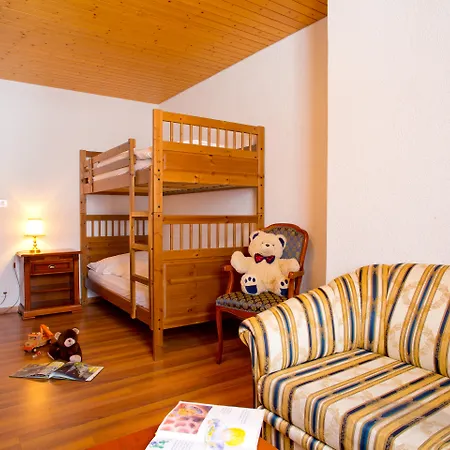 Отель Belle Epoque Victoria & 3*