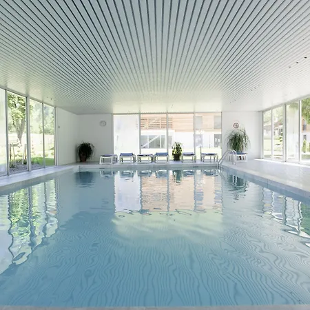 Belle Epoque Victoria & Отель Кандерштег