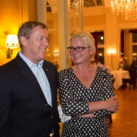 Belle Epoque Victoria & Отель