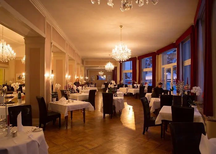 Belle Epoque Victoria &