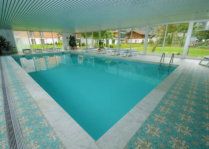 Belle Epoque Victoria & Hotel 3*